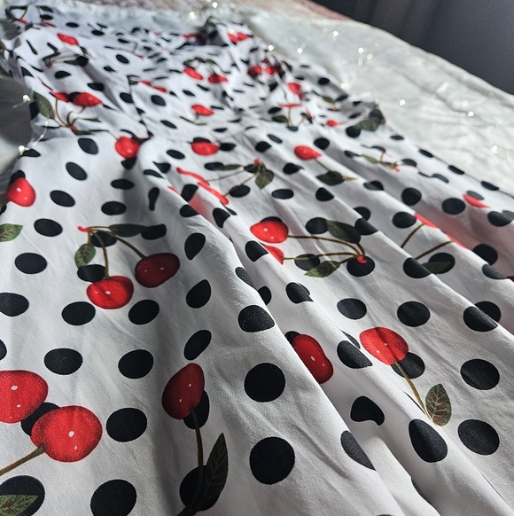 Cherry and Polka Dot 60s Style Dress - Picture 4 of 4